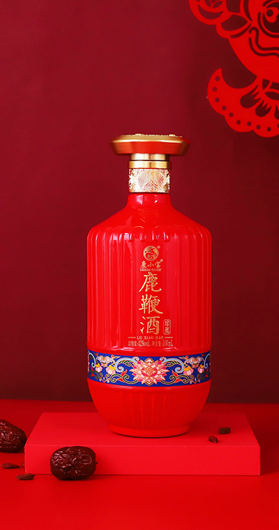 线下款鹿宝酒四合一